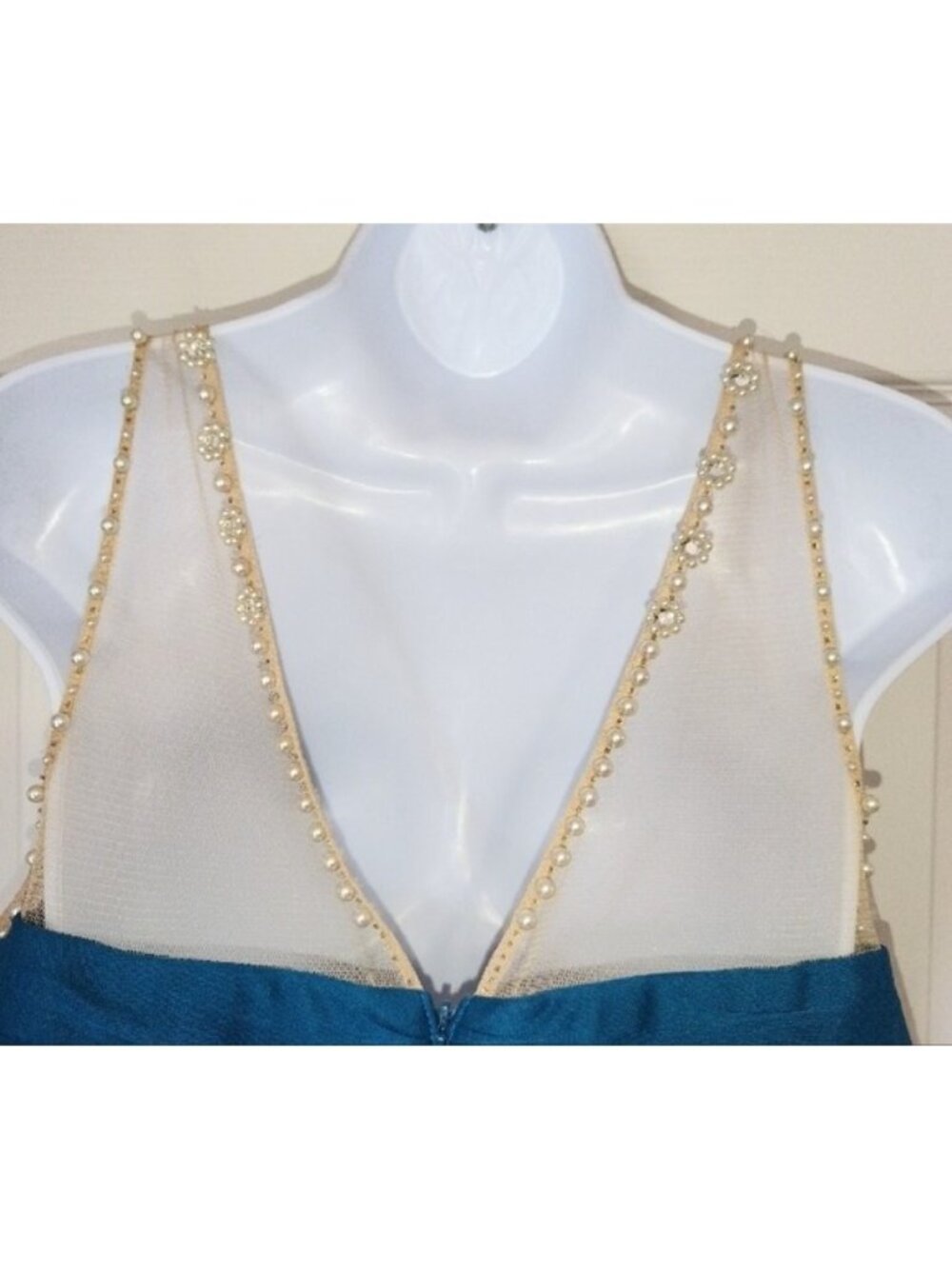 Adrianna Papell Embellished Teal Cocktail Bandage Dress w/Sheer Beaded Yoke 12 - Picture 7 of 8